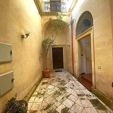 Otel Mary Apt. - Residenza Storica - Centro Citta Lecce
