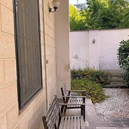 Mary Apt. - Residenza Storica - Centro Citta Otel 2*