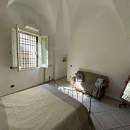 Mary Apt. - Residenza Storica - Centro Citta 2*